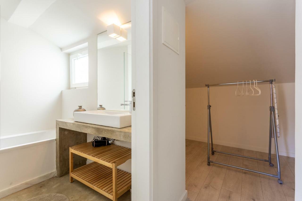 28 Tram Duplex *